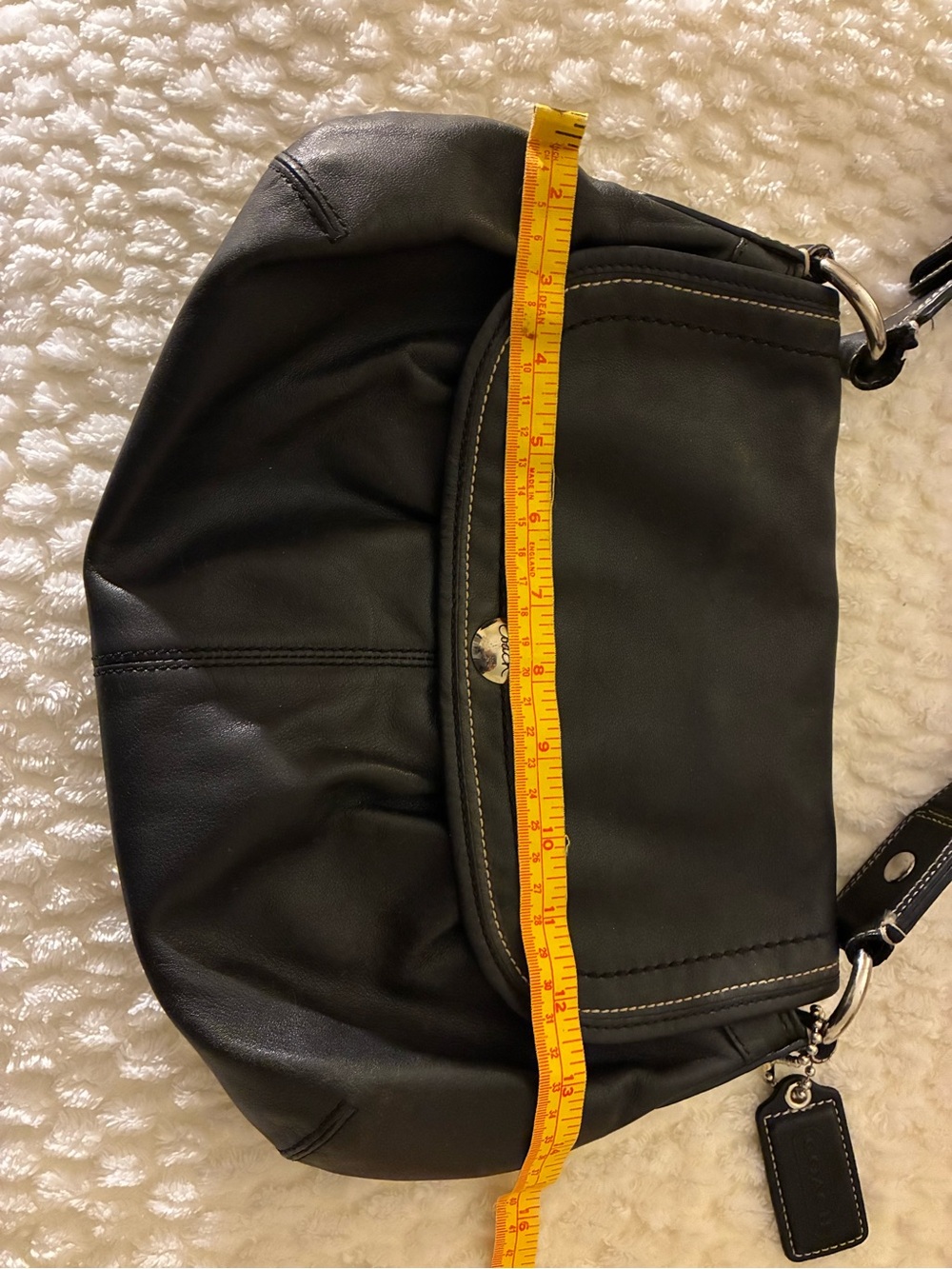 Vintage Coach Soho Leather Flap Shoulder Bag - Picture 8 of 8